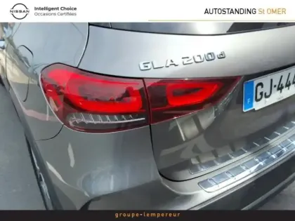 Photo 6 Mercedes GLA  200 d 150ch AMG Line 8G-DCT