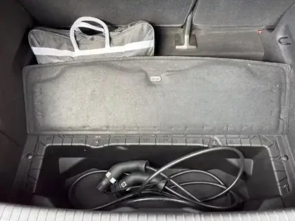 Photo 9 Renault Megane  E-Tech Electric EV60 220ch Iconic super charge