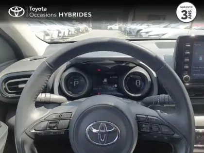 Photo 12 Toyota Yaris  116h Design 5p MY22