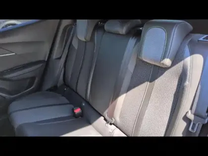 Photo 10 Peugeot 2008  1.2 PureTech 130ch S&S GT Line EAT8 7cv