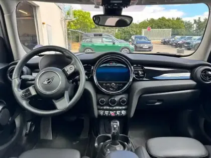 Photo 8 Mini Mini  5 Portes Cooper 136ch Edition Premium Plus BVA7