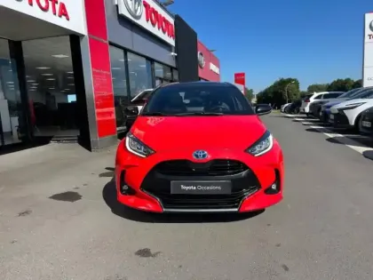 Photo 5 Toyota Yaris  116h Première 5p