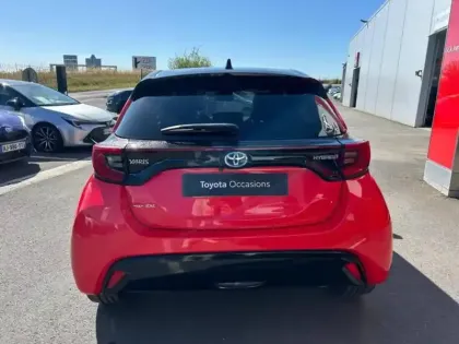 Photo 9 Toyota Yaris  116h Première 5p