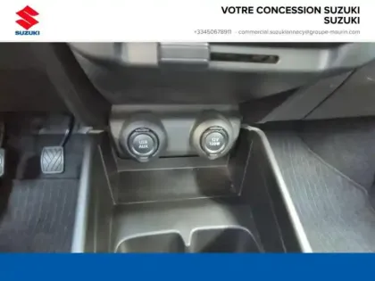 Photo 14 Suzuki Swift  1.2 Dualjet Hybrid 83ch Privilège
