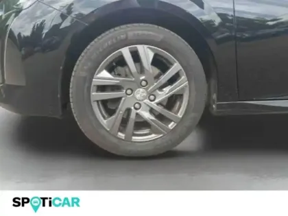 Photo 9 Peugeot 208  1.2 PureTech 100ch S&S Style