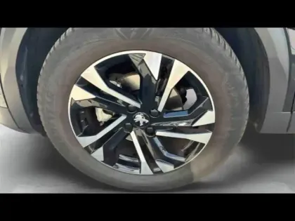 Photo 9 Peugeot 2008  1.2 PureTech 130ch S&S Roadtrip EAT8