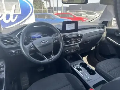 Photo 13 Ford Kuga  2.5 Duratec 225ch PowerSplit PHEV Titanium e-CVT