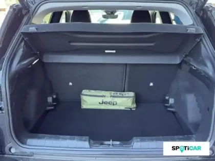 Photo 10 Jeep Avenger  Electrique 156ch 115kW Summit