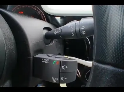 Photo 12 Renault Twingo  1.0 SCe 65ch Equilibre