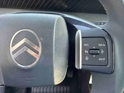 Photo 29 Citroën C3  1.2 Turbo 100ch MAX