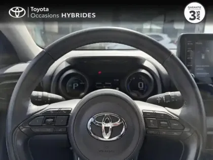 Photo 12 Toyota Yaris  116h Design 5p MY22