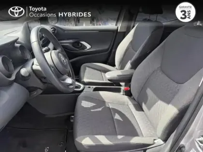Photo 10 Toyota Yaris  116h Design 5p MY22