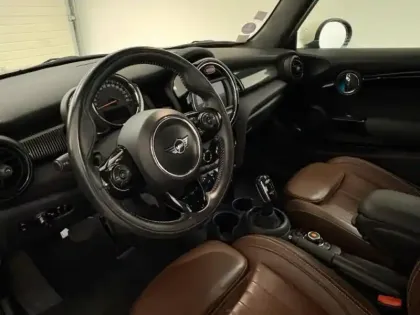 Photo 6 Mini Mini  Cooper 136ch Edition 60 Years BVA7 109g