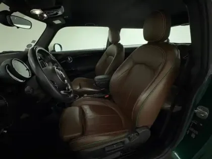 Photo 7 Mini Mini  Cooper 136ch Edition 60 Years BVA7 109g