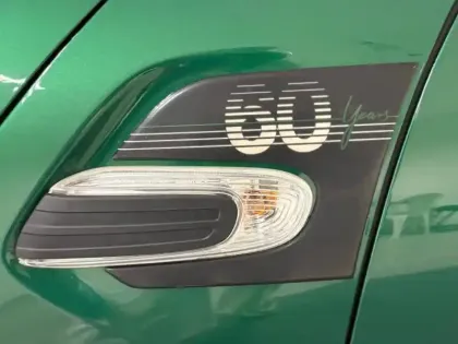 Photo 9 Mini Mini  Cooper 136ch Edition 60 Years BVA7 109g