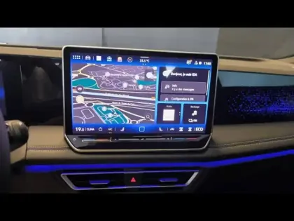 Photo 14 Volkswagen Tiguan  1.5 eHybrid 204ch R-Line Edition DSG6