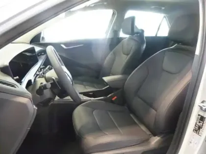 Photo 11 Kia Niro  1.6 GDi 138ch HEV Premium DCT6