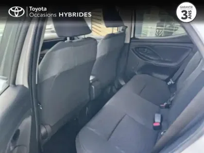 Photo 11 Toyota Yaris  116h Dynamic Business 5p + Programme Beyond Zero Academy MY21