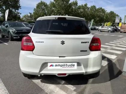 Photo 5 Suzuki Swift  1.2 Hybrid 83ch Privilège