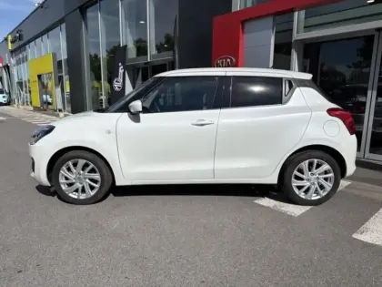 Photo 7 Suzuki Swift  1.2 Hybrid 83ch Privilège