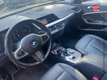 Photo 14 BMW Serie 1 Série 1 118iA 140ch Luxury DKG7