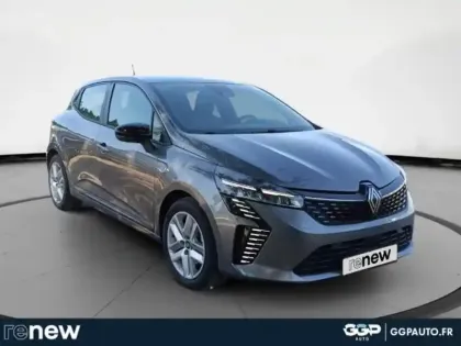 Photo 6 Renault Clio  1.6 E-Tech 145ch full hybrid Evolution - 24