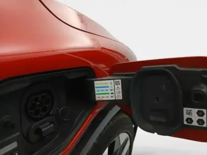 Photo 9 Renault Megane  E-Tech Electric EV60 220ch Techno super charge -B