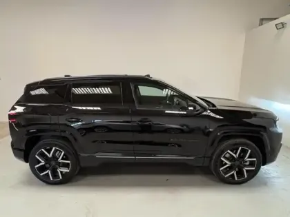 Photo 10 Jeep Compass  1.6 Turbo T4 225ch e-Hybrid Plug-in Summit BVR7