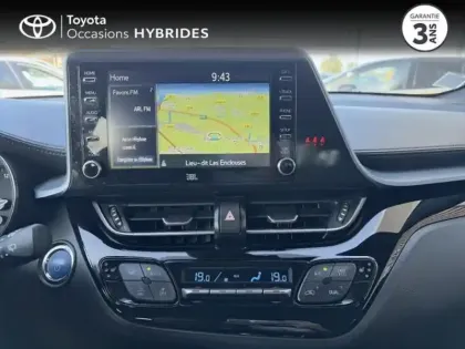 Photo 14 Toyota C-HR  1.8 Hybride 122ch Collection E-CVT