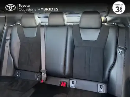 Photo 11 Toyota C-HR  1.8 Hybride 122ch Collection E-CVT
