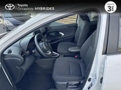 Photo 10 Toyota Yaris  116h Dynamic Business + Programme Toyota Experience 5p MC24