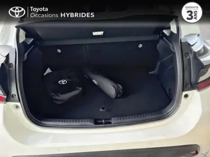 Photo 9 Toyota Yaris  116h Dynamic Business + Programme Toyota Experience 5p MC24