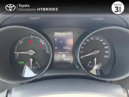 Photo 13 Toyota C-HR  1.8 Hybride 122ch Dynamic Ultimate E-CVT