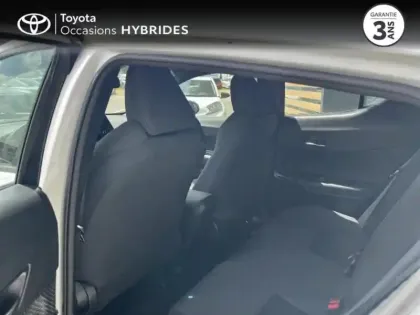 Photo 11 Toyota C-HR  1.8 Hybride 122ch Dynamic Ultimate E-CVT