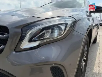 Photo 12 Mercedes GLA  180 122ch Sensation 7G-DCT Euro6d-T