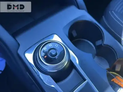 Photo 7 Ford Kuga  2.5 Duratec 190ch FHEV E85 Titanium BVA
