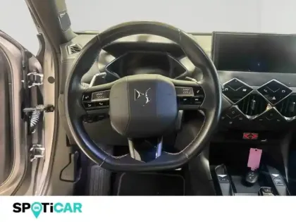 Photo 9 DS DS 3  Crossback PureTech 130ch Performance Line + Automatique 7cv