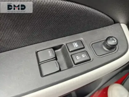 Photo 14 Suzuki Swift  1.2 Dualjet Hybrid 83ch Avantage