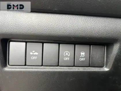 Photo 13 Suzuki Swift  1.2 Dualjet Hybrid 83ch Avantage