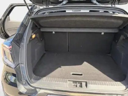 Photo 8 Renault Captur  1.6 E-Tech full hybrid 145ch Techno