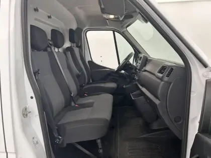 Photo 13 Renault Master  FGN TRAC F3500 L2H2 BLUE DCI 135