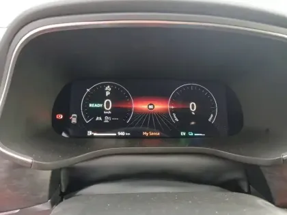 Photo 14 Renault Arkana  E-Tech full hybrid 145 GSR2