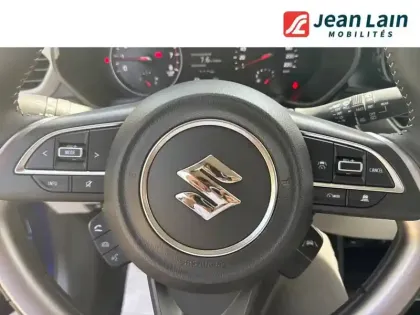 Photo 11 Suzuki Swift  1.2 Dualjet Hybrid Auto