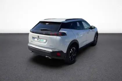 Photo 5 Peugeot 2008  PureTech 130 S&S EAT8
