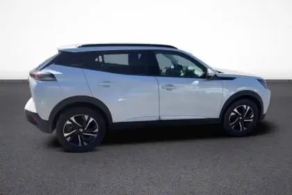 Photo 6 Peugeot 2008  PureTech 130 S&S EAT8
