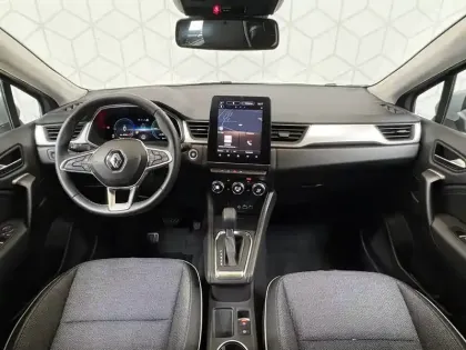 Photo 7 Renault Captur  E-Tech full hybrid 145