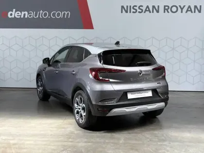 Photo 38 Renault Captur  E-Tech full hybrid 145