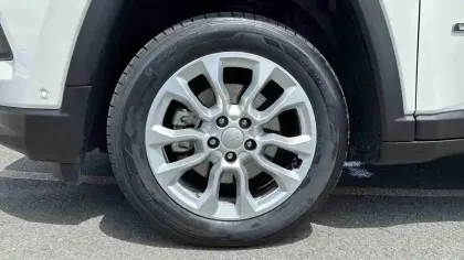 Photo 8 Jeep Compass  1.5 Turbo T4 130 ch BVR7 e-Hybrid