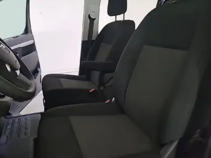 Photo 10 Opel Vivaro  CA FIXE L2 2.0 DIESEL 180 CH BVA8