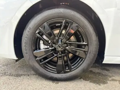 Photo 12 Peugeot 308  Hybrid 145 e-DCS6